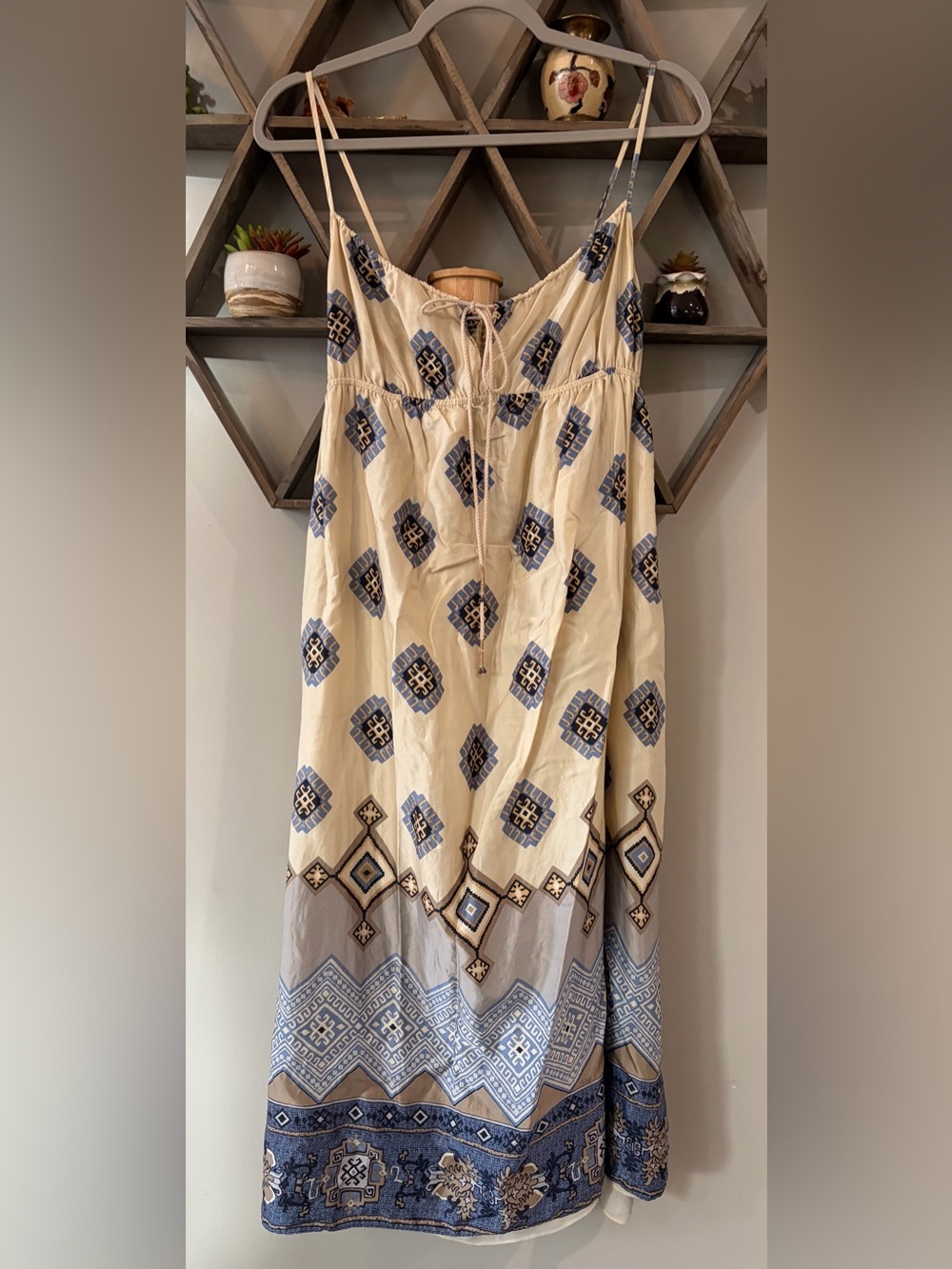 Banana Republic silk geometric boho scarf print dress. Size small.